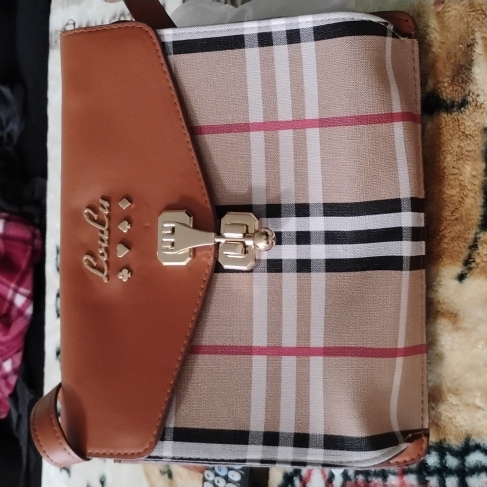 New Lou lou purse with straps